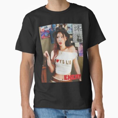 Alternative view of Nayeon TWICE T-shirt