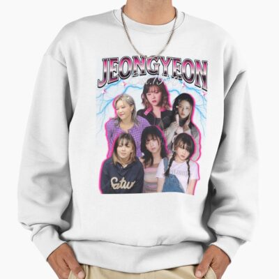 Alternative view of Jeongyeon 90s Sweatshirt