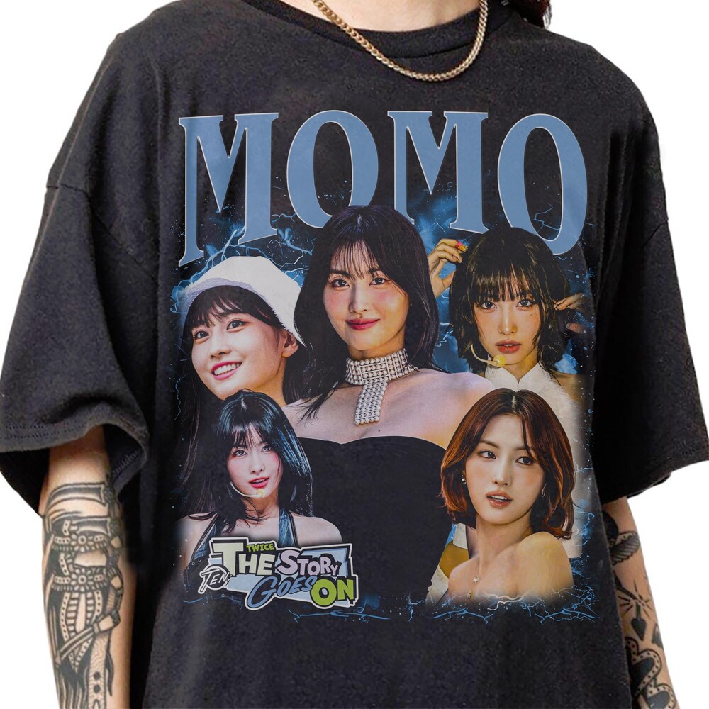 Momo 90s Bootleg Vintage T-Shirt